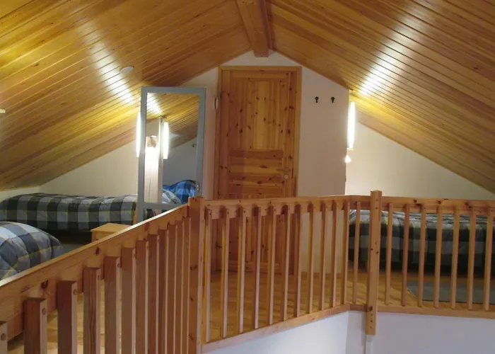 Polar Star Origo شقة ليفي